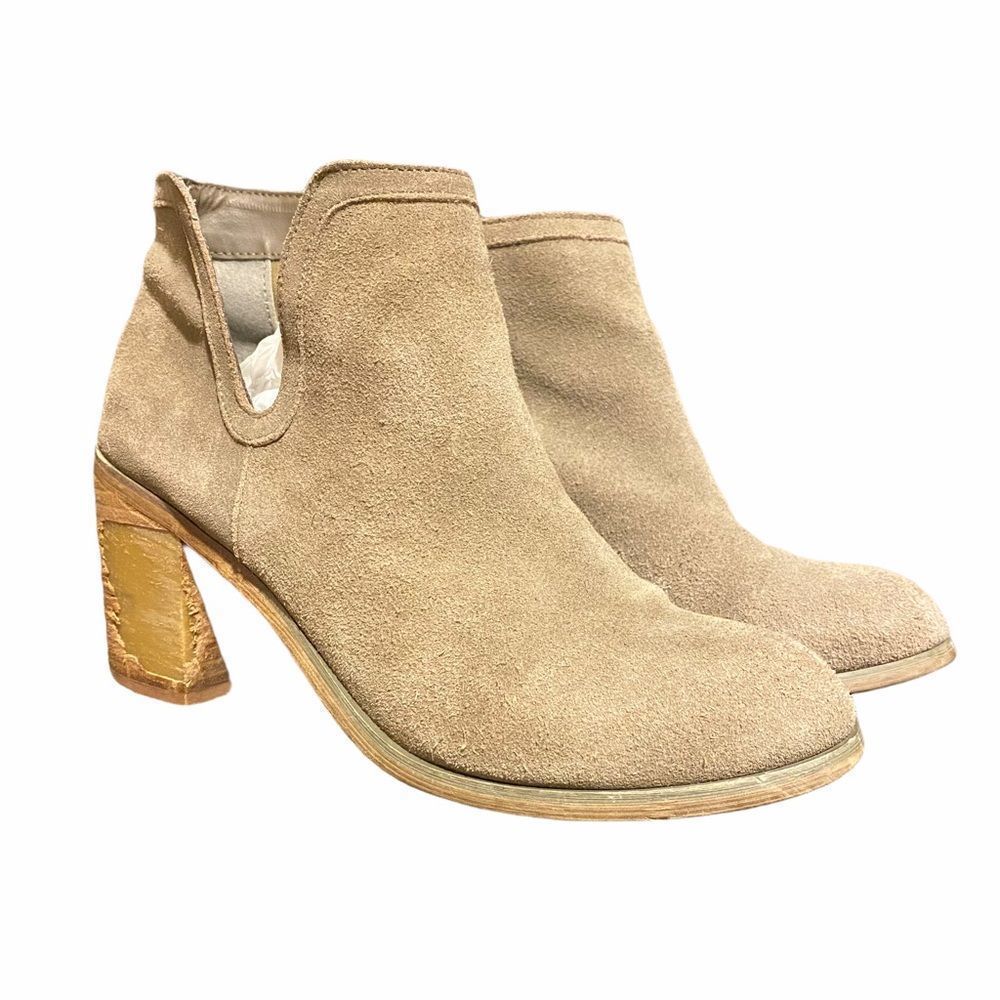 URBAN OUTFITTERS Booties Sz 10